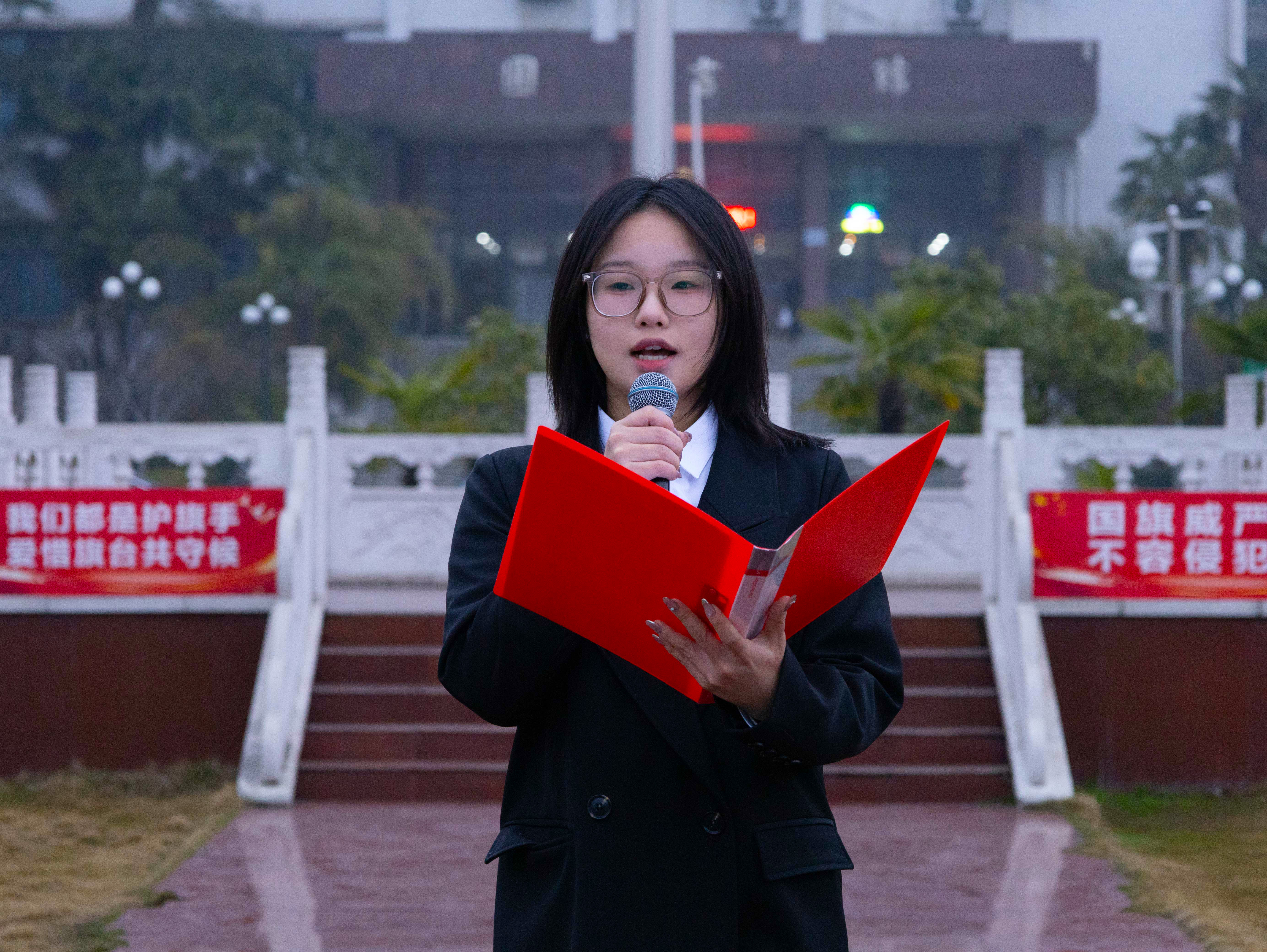 学生发言（张雨馨）.jpg